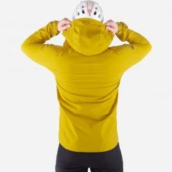 Mountain Equipment Herren Bekleidung Squall Hooded Jacket